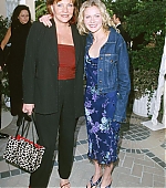 Filename=6thWomen22.jpg
Filesize=137KiB
Dimensions=818x1200
Date added=Dec 06, 2005 6thWomen22.jpg