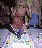 Filename=bday04.jpg
Filesize=121KiB
Dimensions=780x1200
Date added=Jan 23, 2005 bday04.jpg