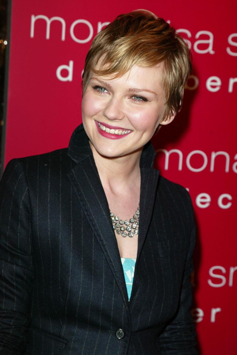 MonaLisaSmile_Premiere062.jpg