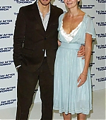 Filename=DayAfter_LondonPremiere05.jpg
Filesize=89KiB
Dimensions=672x1200
Date added=Aug 06, 2005 DayAfter_LondonPremiere05.jpg