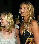 Filename=Wimbledon_LosAngelesPremiere045.jpg
Filesize=107KiB
Dimensions=1200x769
Date added=Oct 09, 2005 Wimbledon_LosAngelesPremiere045.jpg