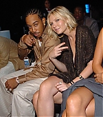 Filename=VMA2005_Show02.jpg
Filesize=115KiB
Dimensions=800x1200
Date added=Sep 04, 2005 VMA2005_Show02.jpg