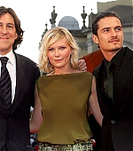 Filename=venicepremiere_21.jpg
Filesize=110KiB
Dimensions=1200x754
Date added=Sep 06, 2005 venicepremiere_21.jpg