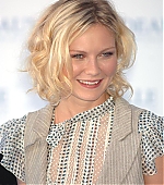 Filename=deauvillephotocall_31.jpg
Filesize=168KiB
Dimensions=797x1200
Date added=Sep 10, 2005 deauvillephotocall_31.jpg