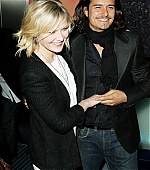 Filename=etown_ukphotocall07.jpg
Filesize=136KiB
Dimensions=800x1200
Date added=Oct 24, 2005 etown_ukphotocall07.jpg