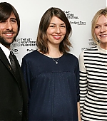 Filename=marie_newyorkphotocall03.jpg
Filesize=124KiB
Dimensions=1200x800
Date added=Oct 14, 2006 marie_newyorkphotocall03.jpg
