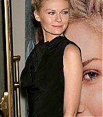 Filename=marie_newyorkpremiere32.jpg
Filesize=89KiB
Dimensions=800x1200
Date added=Oct 16, 2006 marie_newyorkpremiere32.jpg