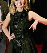 Filename=LondonPremiere44.jpg
Filesize=95KiB
Dimensions=750x1200
Date added=Apr 24, 2007 LondonPremiere44.jpg