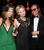 Filename=WhiteTieBall_05.jpg
Filesize=111KiB
Dimensions=1200x832
Date added=Jun 29, 2007 WhiteTieBall_05.jpg