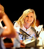 Filename=StandUp03.jpg
Filesize=81KiB
Dimensions=1200x832
Date added=Sep 07, 2008 StandUp03.jpg
