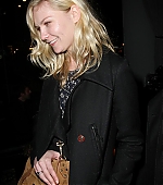 Filename=TwoLovers_Party05.jpg
Filesize=89KiB
Dimensions=800x1200
Date added=Feb 12, 2009 TwoLovers_Party05.jpg