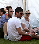 Filename=Coachella05.jpg
Filesize=110KiB
Dimensions=1200x1049
Date added=Apr 22, 2009 Coachella05.jpg