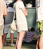 Filename=Coachella07.jpg
Filesize=123KiB
Dimensions=671x1200
Date added=Apr 22, 2009 Coachella07.jpg