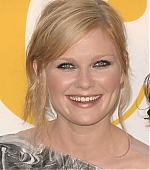 Filename=CFDA_Carpet18.jpg
Filesize=95KiB
Dimensions=883x1200
Date added=Jun 17, 2009 CFDA_Carpet18.jpg