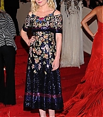 CostumeGala2011_34.jpg
