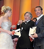 Filename=Cannes2011_Awards64.jpg
Filesize=114KiB
Dimensions=1200x890
Date added=May 23, 2011 Cannes2011_Awards64.jpg