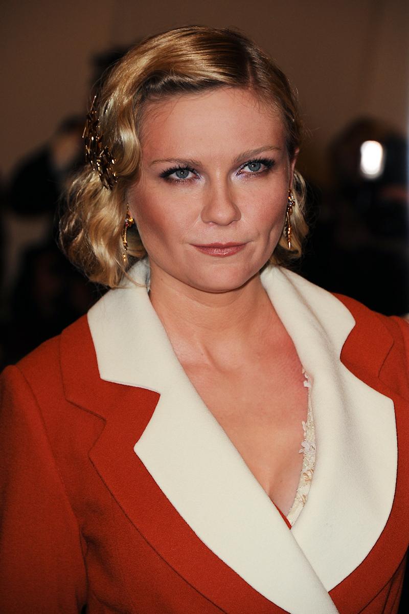 CostumeGala2012_30.jpg
