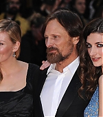 Filename=TwoFaces_LondonPremiere066.jpg
Filesize=97KiB
Dimensions=1200x770
Date added=May 26, 2014 TwoFaces_LondonPremiere066.jpg