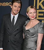 Filename=Unbroken_LosAngelesPremiere16.jpg
Filesize=165KiB
Dimensions=887x1200
Date added=Dec 17, 2014 Unbroken_LosAngelesPremiere16.jpg