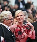 CannesGala_Arrivals082.jpg