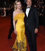 Filename=NeonDemon_CannesPremiere043.jpg
Filesize=79KiB
Dimensions=800x1200
Date added=Jun 20, 2016 NeonDemon_CannesPremiere043.jpg