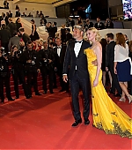 Filename=NeonDemon_CannesPremiere060.jpg
Filesize=127KiB
Dimensions=1200x800
Date added=Jun 20, 2016 NeonDemon_CannesPremiere060.jpg