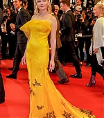 Filename=NeonDemon_CannesPremiere078.jpg
Filesize=122KiB
Dimensions=800x1200
Date added=Jun 20, 2016 NeonDemon_CannesPremiere078.jpg