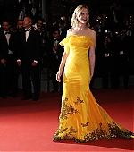 Filename=NeonDemon_CannesPremiere090.jpg
Filesize=76KiB
Dimensions=1200x800
Date added=Jun 20, 2016 NeonDemon_CannesPremiere090.jpg