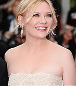 69thCannes_AwardsArrivals089.jpg