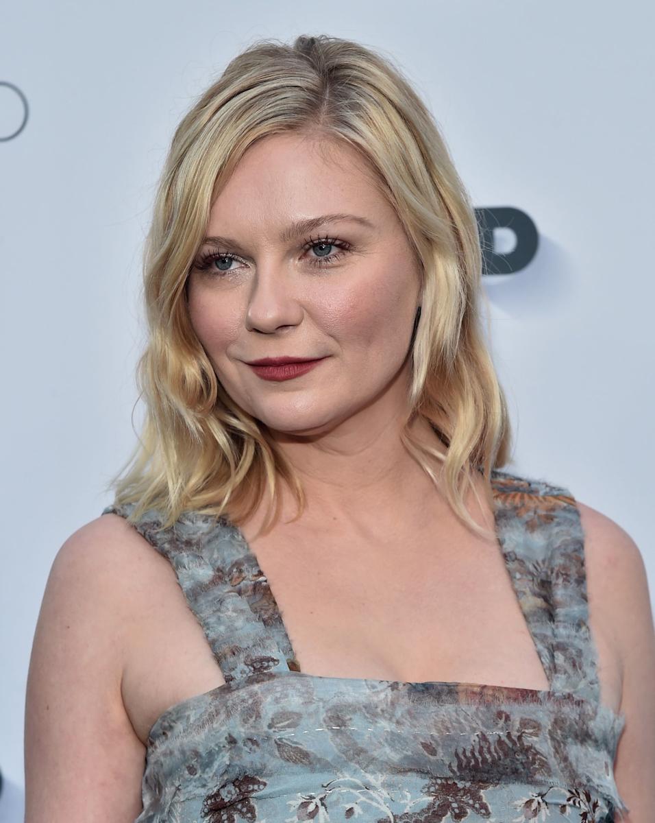 VanityFair_EmmyParty03.jpg