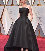 89thAcademyAwards_Arrivals087.jpg