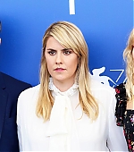Filename=Woodshock_VenicePhotocall027.jpg
Filesize=110KiB
Dimensions=1200x800
Date added=Sep 04, 2017 Woodshock_VenicePhotocall027.jpg