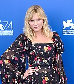 Filename=Woodshock_VenicePhotocall053.jpg
Filesize=102KiB
Dimensions=1200x800
Date added=Sep 06, 2017 Woodshock_VenicePhotocall053.jpg