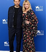 Filename=Woodshock_VenicePhotocall069.jpg
Filesize=109KiB
Dimensions=800x1200
Date added=Sep 06, 2017 Woodshock_VenicePhotocall069.jpg