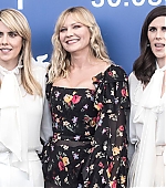 Filename=Woodshock_VenicePhotocall115.jpg
Filesize=102KiB
Dimensions=1200x800
Date added=Nov 03, 2017 Woodshock_VenicePhotocall115.jpg