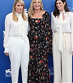 Filename=Woodshock_VenicePhotocall136.jpg
Filesize=118KiB
Dimensions=800x1200
Date added=Nov 03, 2017 Woodshock_VenicePhotocall136.jpg