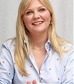 Filename=OnBecoming_PressConference11.jpg
Filesize=94KiB
Dimensions=800x1200
Date added=Sep 14, 2019 OnBecoming_PressConference11.jpg