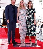 Filename=WalkOfFame094.jpg
Filesize=157KiB
Dimensions=832x1200
Date added=Sep 29, 2019 WalkOfFame094.jpg