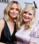 Filename=TheIrishman_NewYorkPremiere03.jpg
Filesize=106KiB
Dimensions=1200x800
Date added=Oct 21, 2019 TheIrishman_NewYorkPremiere03.jpg