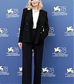 Filename=PowerOfTheDog_VenicePhotocall61.jpg
Filesize=78KiB
Dimensions=800x1200
Date added=Sep 15, 2021 PowerOfTheDog_VenicePhotocall61.jpg