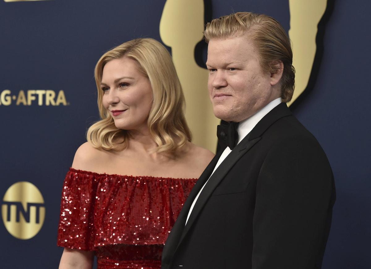 28thScreenActorsGuild_Arrivals40.jpg
