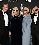 Filename=27thCriticsChoice_PressRoom09.jpg
Filesize=86KiB
Dimensions=1200x936
Date added=Mar 19, 2022 27thCriticsChoice_PressRoom09.jpg