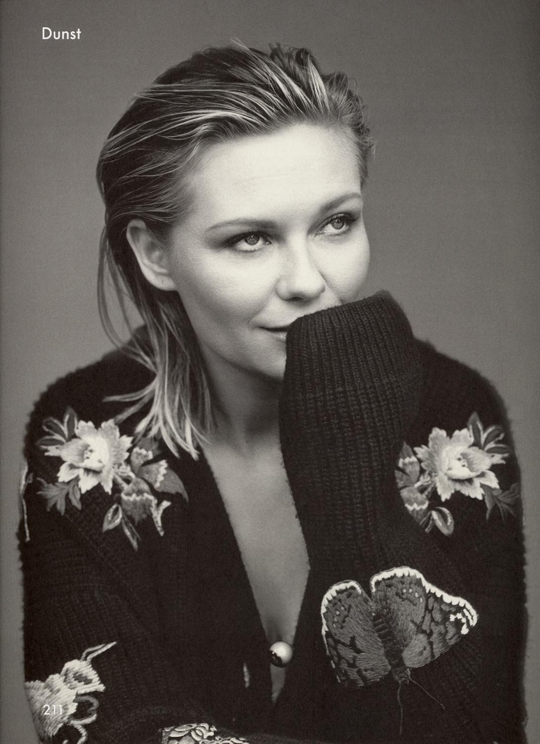 TheGentlewoman_Spring2016_10.jpg