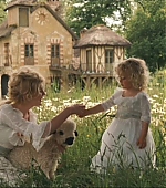 MarieAntoinetteDVD_462.jpg
