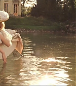 MarieAntoinetteDVD_485.jpg