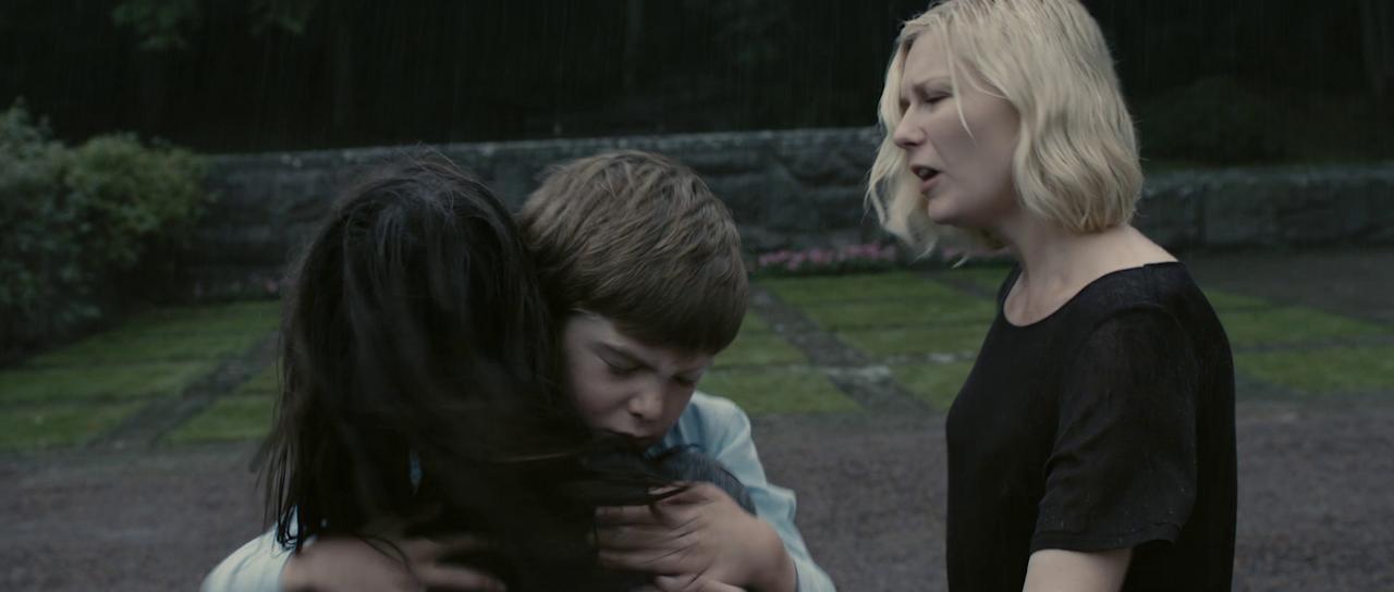 Melancholia_BluRay666.jpg