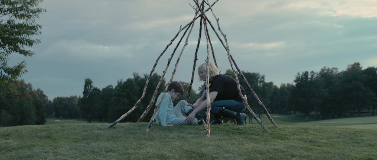 Melancholia_BluRay721.jpg