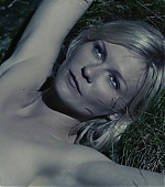 Melancholia_BluRay585.jpg